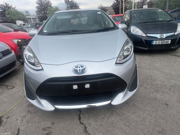 2020 Toyota Aqua, 3 of 10