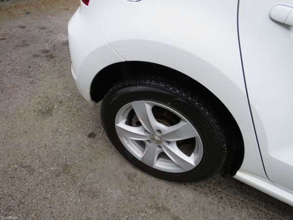181 VW POLO 5DR 1.2 TSI SPORTS IN WHITE 386496566