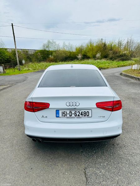 Audi A4 2015 386406100