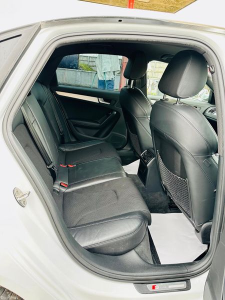 Audi A4 2015 386406116