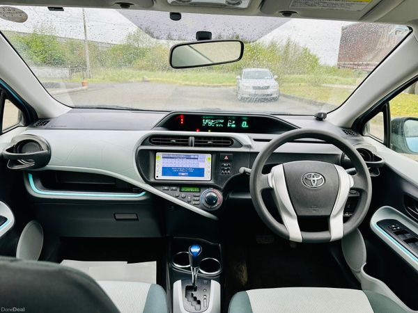 TOYOYA AQUA 2012 1.5L PETROL HYBRID 386412612