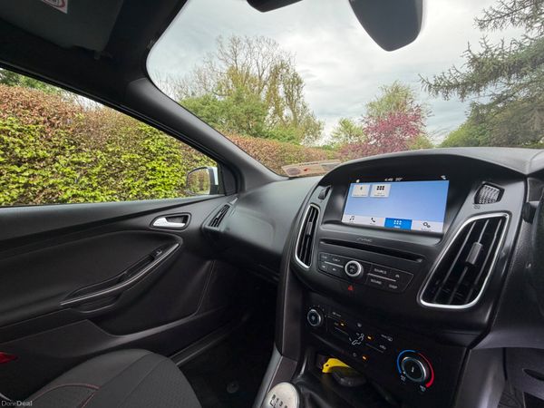 Ford Focus 2017 TDCI 2.0 ST-Line 150 HP 386414818