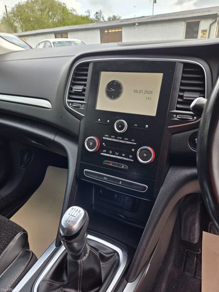 Stunning Low MLS Renault Megane Estate 386438548