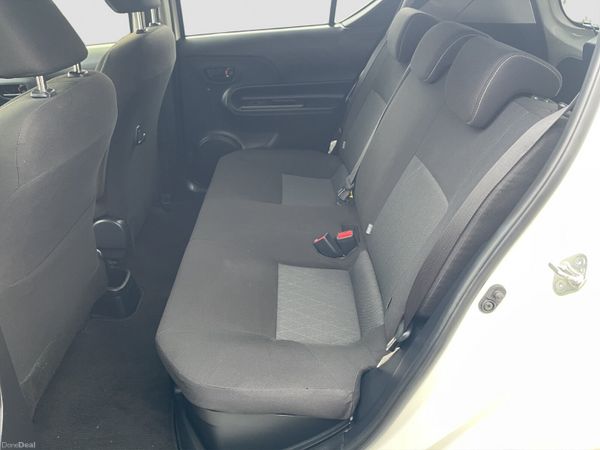 2020 TOYOTA AQUA 1.5 HYBRID AUTOMATIC 386540912