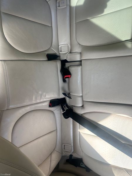 BMW 2-Series 2015  NCT 05/27 386584812