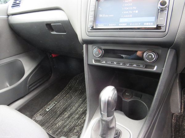 171 VW POLO 5DR 1.2 TSI AUTOMATIC IN BLACK MET 386501468