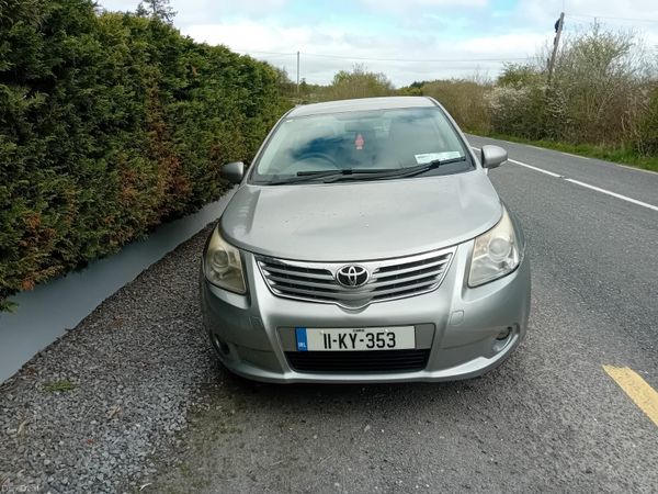 Toyota Avensis 2011 386527962