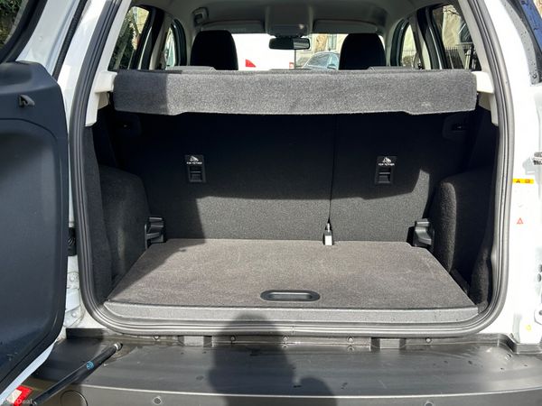 2019 FORD ECOSPORT TITANIUM ONLY 15,000 MILES 386675694