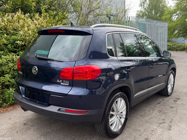 VW Tiguan Pan Roof Low KM FSh 386784488