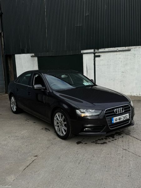 Audi A4 2014 Automatic 386789494