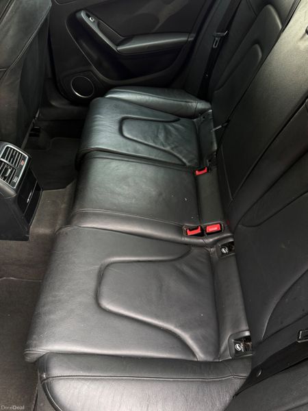 Audi A4 2014 Automatic 386789534