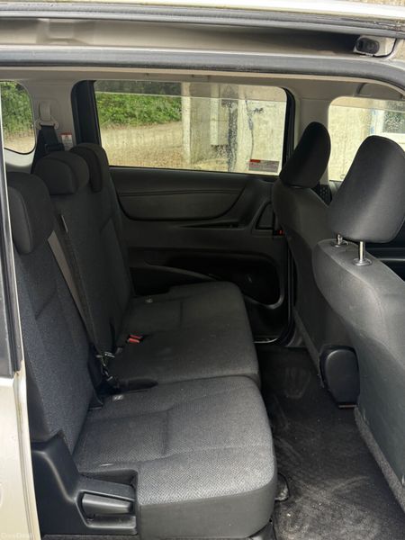 Toyota Sienta 2017 Automatic Low mileage 386796198