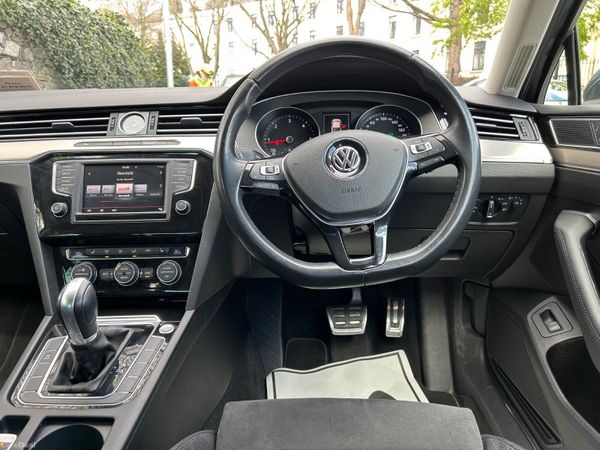 2015 VOLKSWAGEN PASSAT AUTOMATIC HIGHLINE 386796918