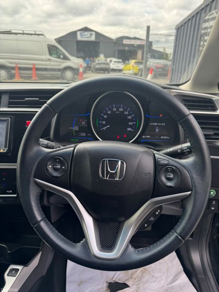 Honda Fit Hybrid Automatic 386798262