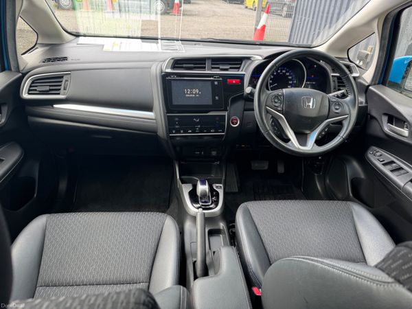 Honda Fit Hybrid Automatic 386798524