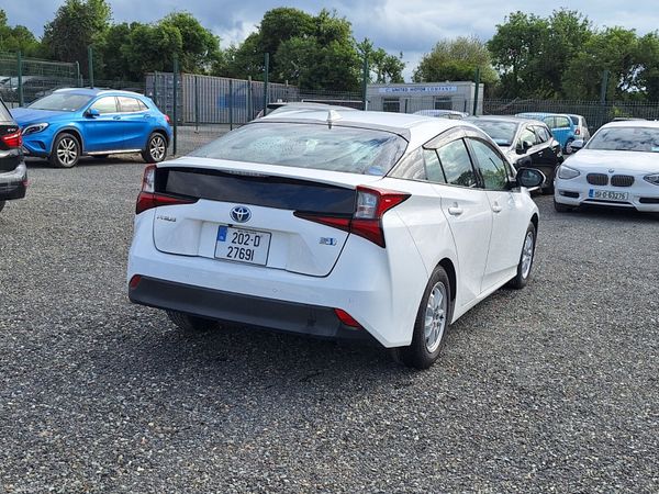 Toyota Prius 1.8L Hybrid Automatic 386799466