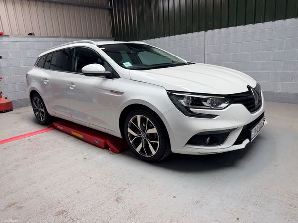 2017 RENAULT MEGANE ESTATE     ONLY 89k KLMS ! 386701578