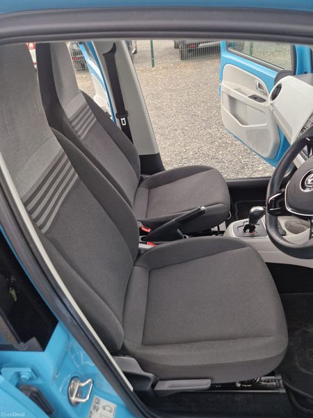 Volkswagen up! 2018 386707004