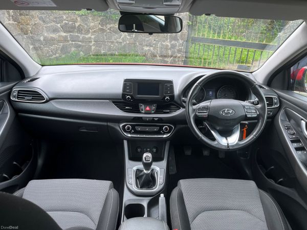 Hyundai i30 1.4 Petrol Deluxe 386723858