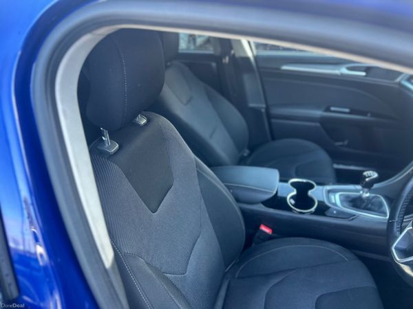 Ford Mondeo 2015 386724102