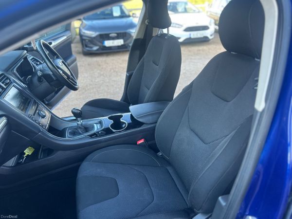 Ford Mondeo 2015 386724108
