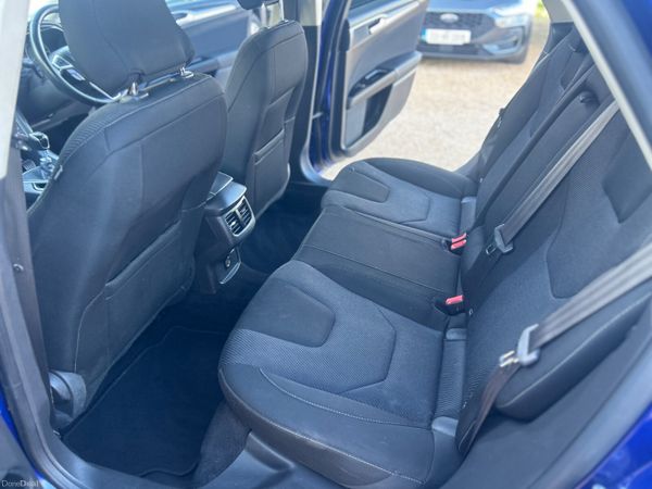 Ford Mondeo 2015 386724110