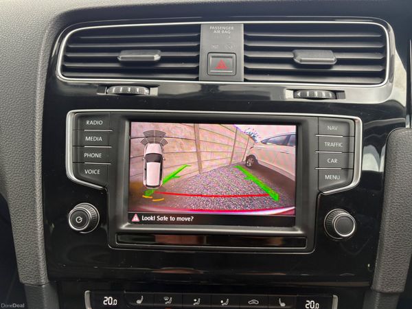2017 Volkswagen Golf 1.6TDI Highline 386735776