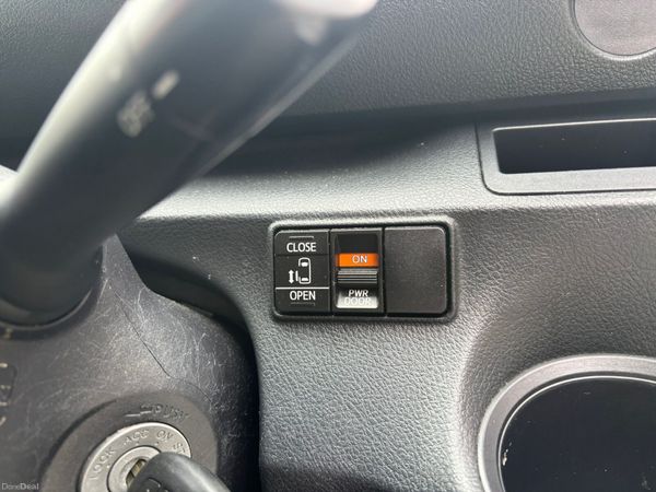 2017 TOYOTA SIENTA - AUTOMATIC - 7 SEATER 386847882