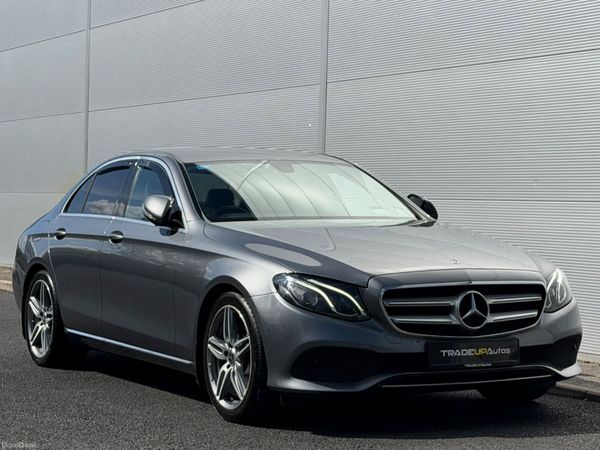 Mercedes-Benz E220d AMG line 386852948