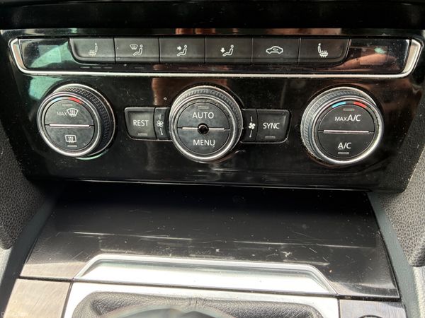 VOLKSWAGEN PASSAT 1.6 TDI GT 386858850