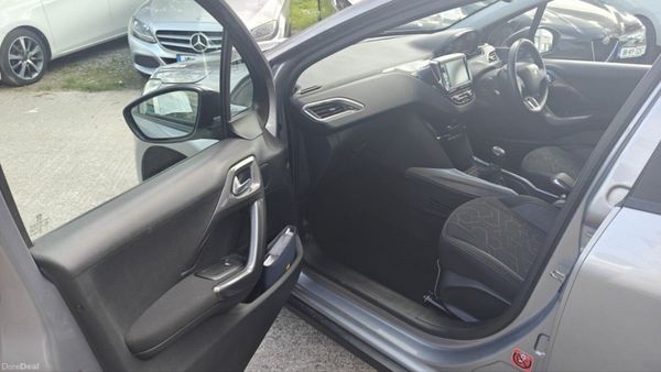 Peugeot 2008 1.6 BlueHDi 75bhp Active 386890938