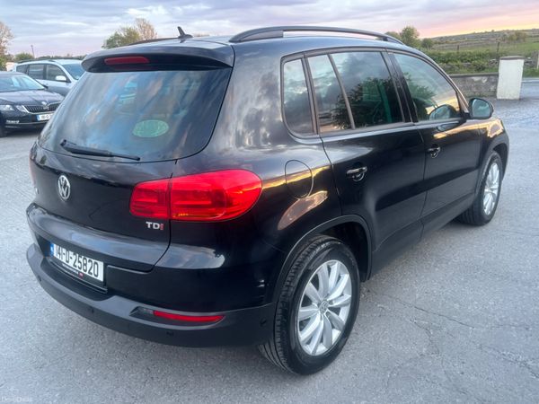 2014 Volkswagen Tiguan 2.0L TDI  LOW KMS 386897710