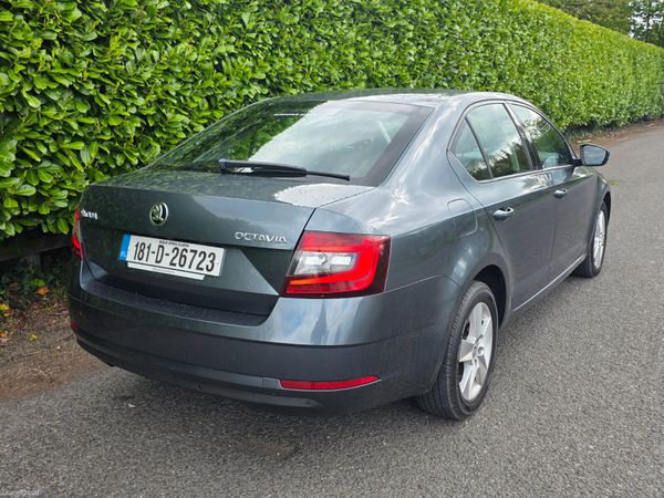 2018 Skoda Octavia AMBITION 1.6 TDI DSG 386810324