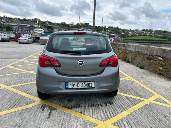 Opel Corsa 120 Special Edition 2019 386831138