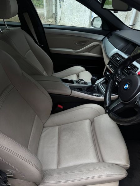BMW 5-Series 2014 M-Sport 386943450