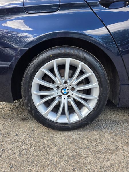 Beautiful Auto BMW 520D Luxury 386949788