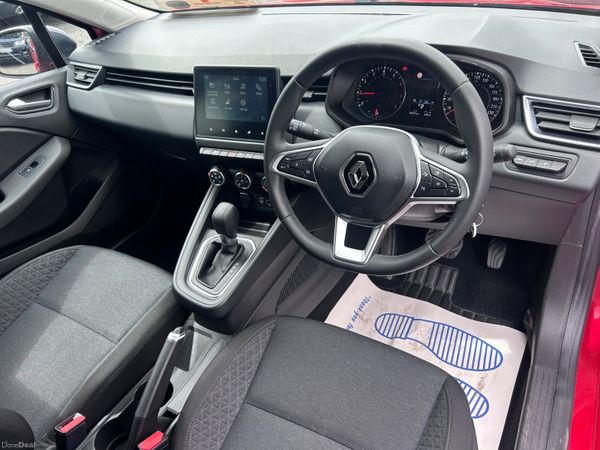 2023 RENAULT CLIO 1.3 PETROL AUTO Equilibre 386955922