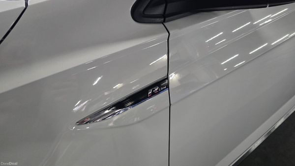 2019 Volkswagen polo R-line 386907808