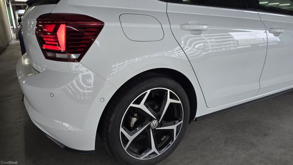 2019 Volkswagen polo R-line 386907810