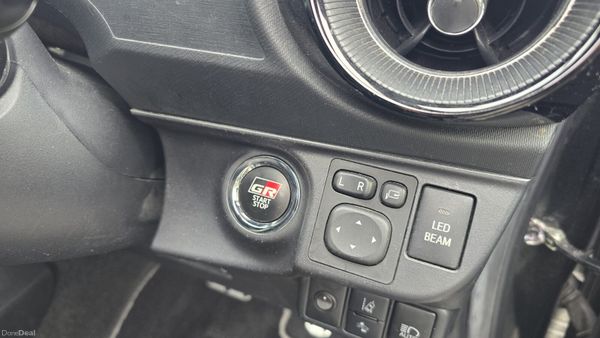 2020 TOYOTA AQUA GR SPORT 386908212