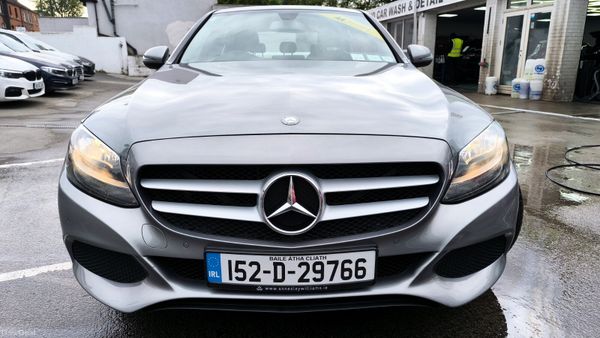 Mercedes-Benz C-Class 2015 C300 386924228