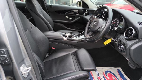 Mercedes-Benz C-Class 2015 C300 386924232