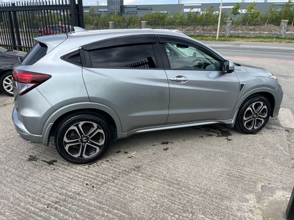 HONDA VEZEL 2015, 1.5 HYBRID AUTO 386932950
