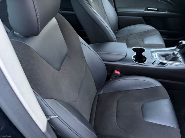 Ford Mondeo TITANIUM 387085602