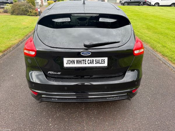 Ford Focus ST Line TDCI 387085958