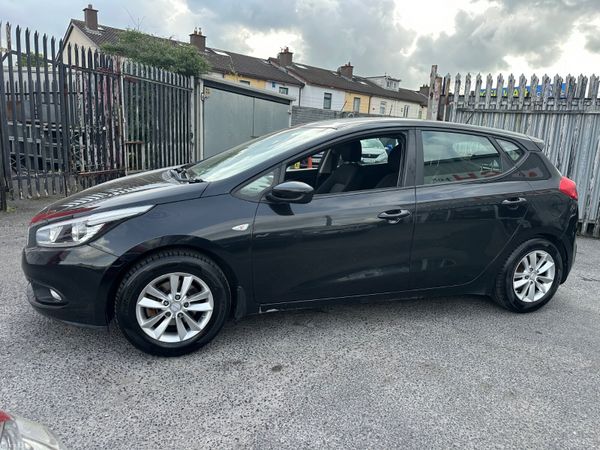 Kia Ceed 1.4 Petrol NCT TAX ALLOY WHEELS 387010476