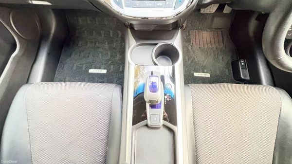 Honda Jade1.5 Hybrid Auto 6 SEATER 2015 387010772