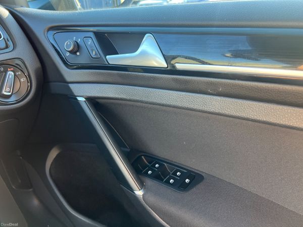 2017 Volkswagen Golf GT 1.6 TDI BMT 387029588