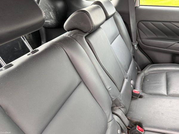Mitsubishi Outlander 2019 PHEV 387030506