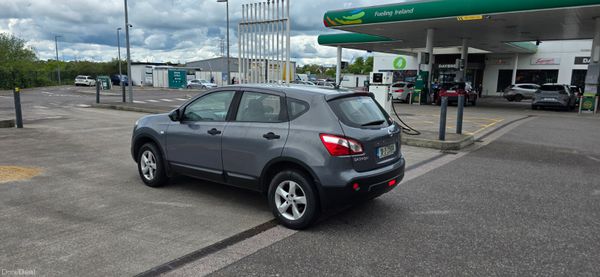 Nissan Qashqai 2010 Fully serviced 387032316